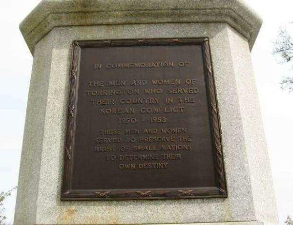 TORRINGTON VETERANS MEMORIAL KOREAN WAR PLAQUE