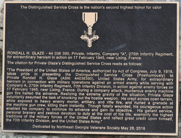 RONALD H. GLAZE DISTINGUISHED SERVICE CROSS WAR MEMORIAL PLAQUE A