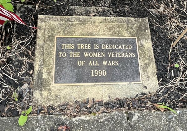 WOMEN OF ALL WARS VETERANS MEMORIAL TREE PLAQUE
