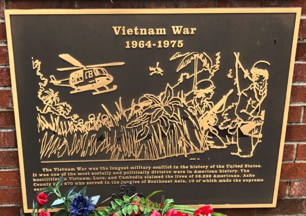 ASHE COUNTY ALL WARS VETERANS MEMORIAL PLAQUE H