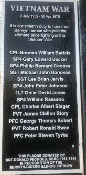 BERWYN WAR VETERANS MEMORIAL PLAQUE C