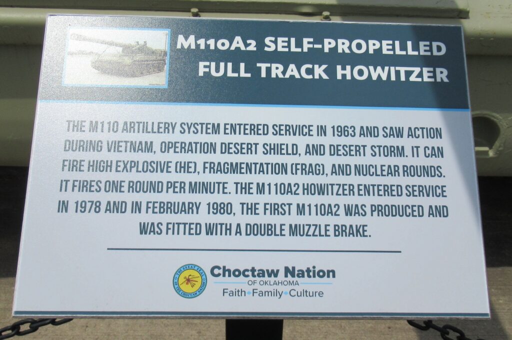 M110A2 SELF-PROPELLED FULL TRACK HOWITZER MEMORIAL PLAQUE