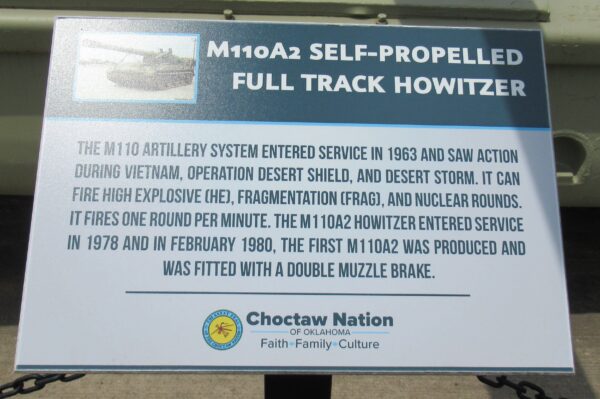 M110A2 SELF-PROPELLED FULL TRACK HOWITZER MEMORIAL PLAQUE