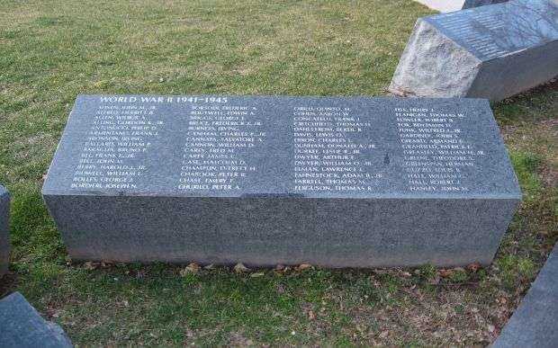 CONNECTICUT VETERANS MEMORIAL WEST HARTFORD WORLD WAR II STONE A