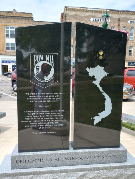 WHITLEY COUNTY VIETNAM, MEMORIAL BACK