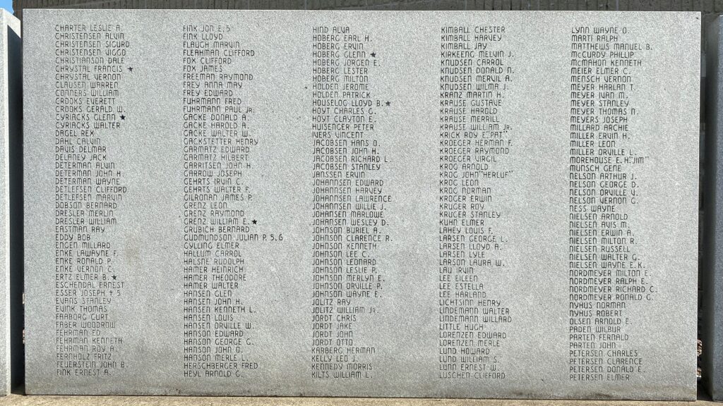 LAKE BENTON WAR VETERANS MEMORIAL STONE B