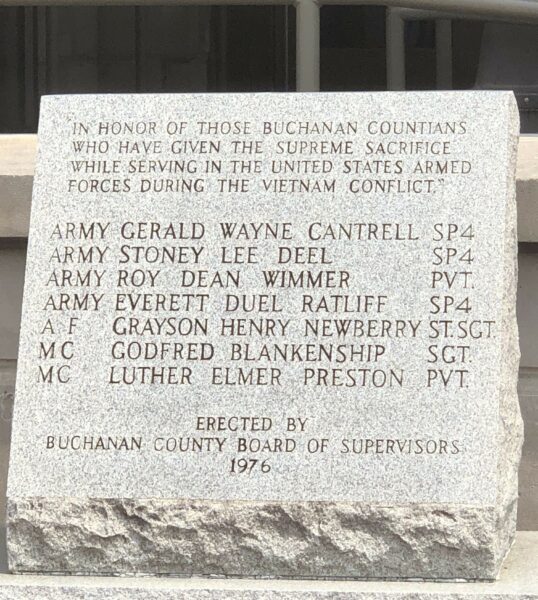 BUCHANAN COUNTIANS VIETNAM SUPREME SACRIFICE MEMORIAL