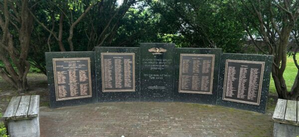 BAYPORT WAR VETERANS MEMORIAL