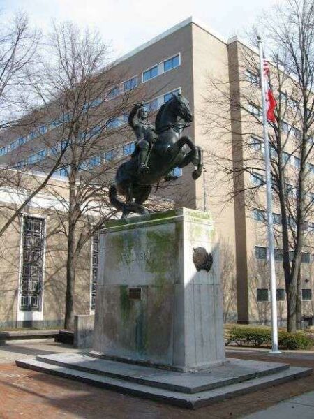 GENERAL CASIMIR PULASKI WAR MEMORIAL