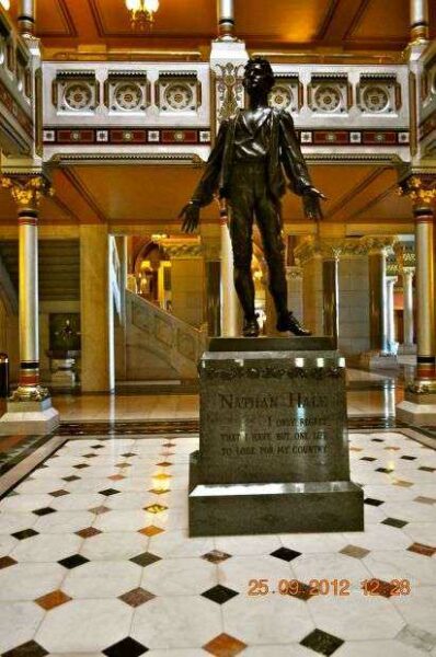 HARTFORD’S NATHAN HALE MEMORIAL