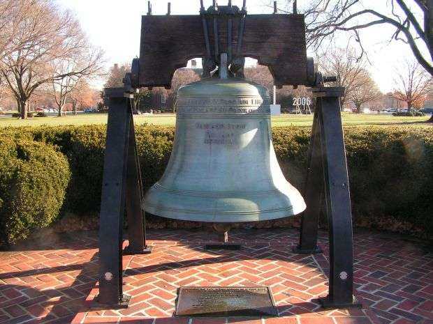 LIBERTY BELL REPRODUCTION MEMORIAL