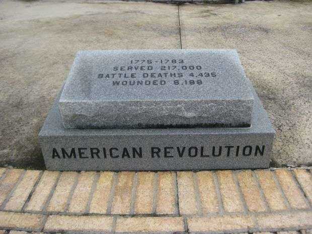 FORT MEADE VETERANS MEMORIAL AMERICAN REVOLUTION STONE