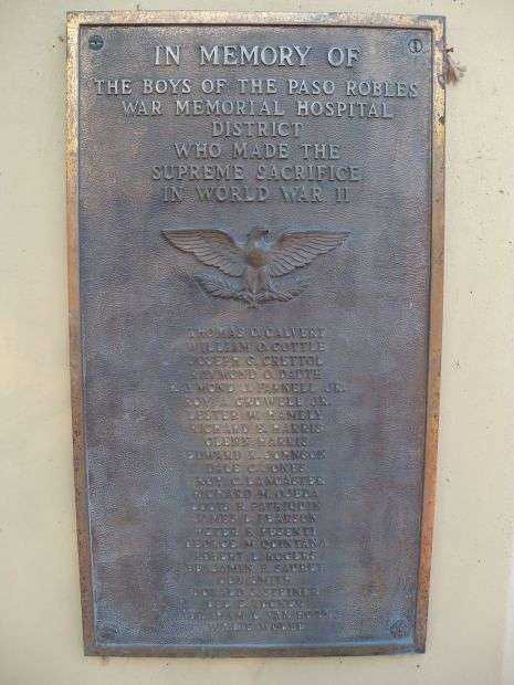 PASO ROBLES WORLD WAR II MEMORIAL PLAQUE