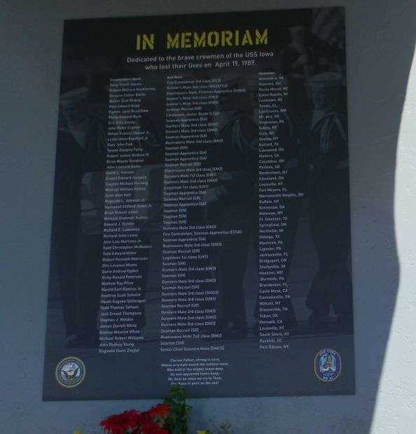 IN MEMORIAM TO THE BRAVE CREWMEN OF THE USS IOWA