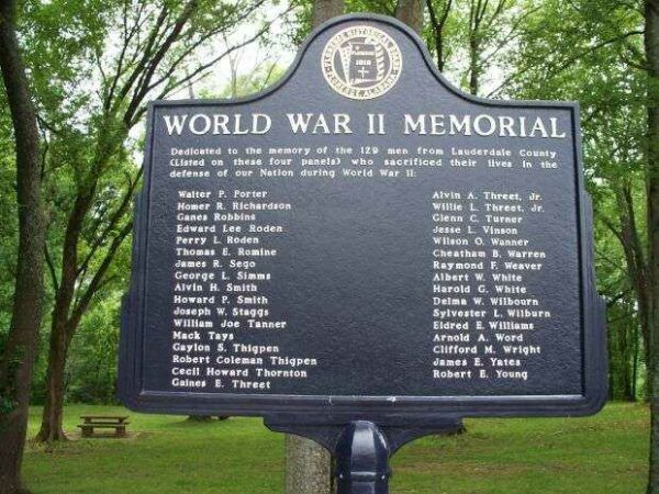 WORLD WAR II MEMORIAL MARKER OF LAUDERDALE COUNTY SIDE D