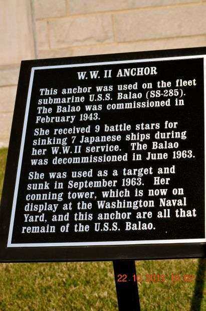 W.W. II ANCHOR MEMORIAL PLAQUE
