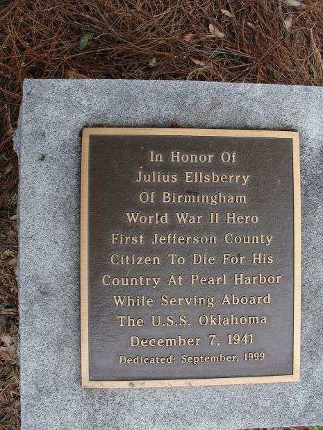 JULIUS ELLSBERRY MEMORIAL PARK PLAQUE