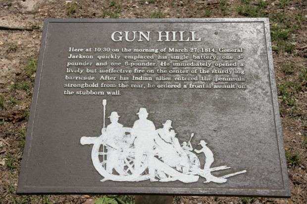 GUN HILL MEMORIAL PLAQUE