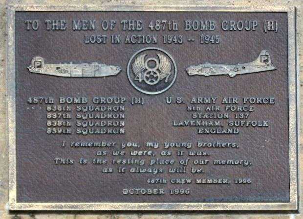 487TH BOMB GROUP WAR MEMORIAL PLAQUE