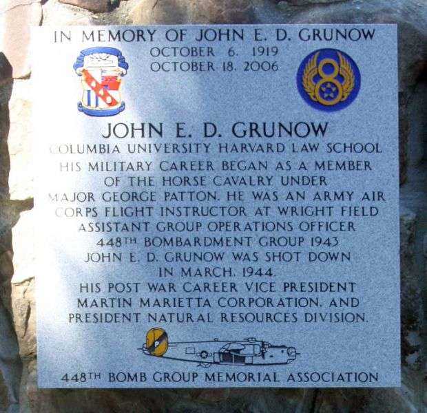 JOHN E.D. GRUNOW WAR MEMORIAL PLAQUE