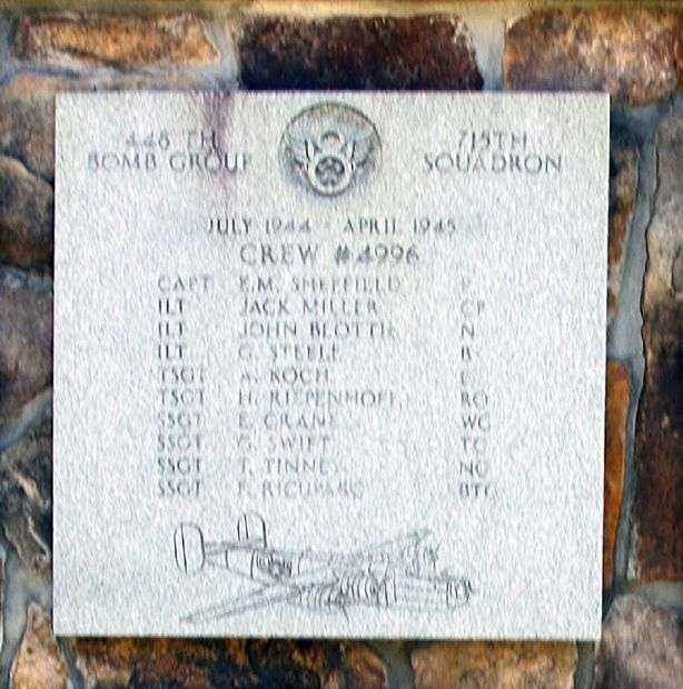 CREW #4996 B-24 WAR MEMORIAL PLAQUE
