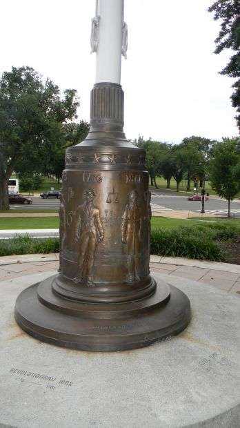 PHARMACISTS FLAGPOLE MEMORIAL REVOLUTIONARY WAR AND CIVIL WAR BASE