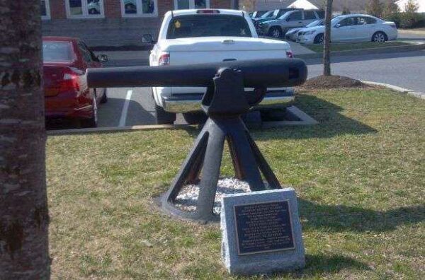 DELAWARE MILITARY ACADEMY MEMORIAL CANNON
