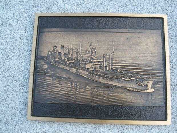 USS PAWCATUCK VETERANS SHIP MEMORIAL PLAQUE