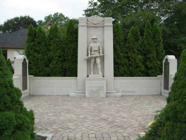 PAWCATUCK WORLD WAR I MEMORIAL