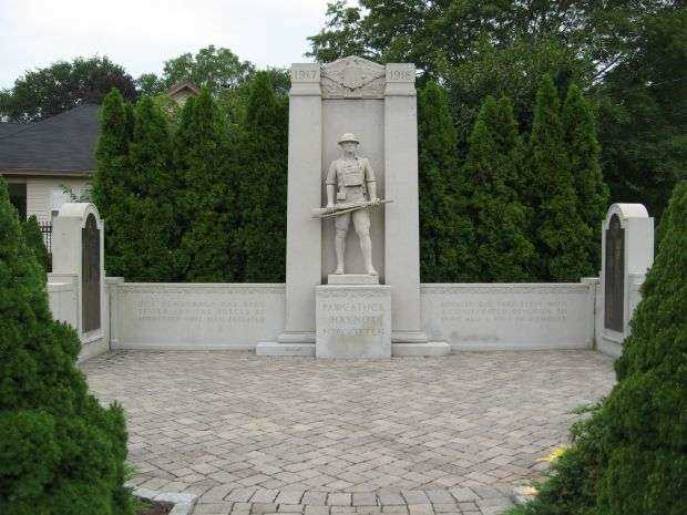 PAWCATUCK WORLD WAR I MEMORIAL