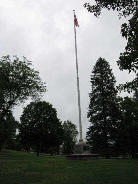 HARVARD WORLD WAR MEMORIAL FLAGPOLE