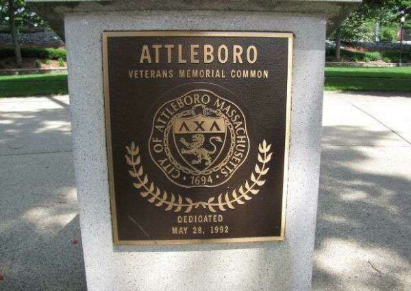 ATTLEBORO VETERANS MEMORIAL COMMON PLAQUE
