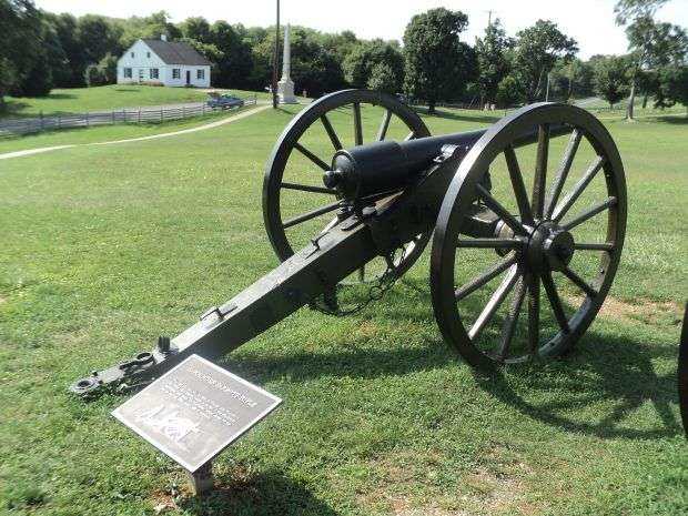 10-POUND PARROTT RIFLE MEMORIAL CANNON