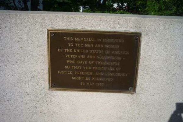 COLLEGE PARK WAR VETERANS MEMORIAL PLAQUE