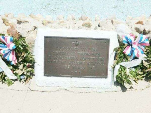 DORCHESTER COUNTY WORLD WAR I MEMORIAL FOUNTAIN PLAQUE