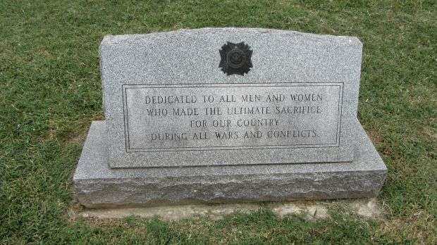 SPARROWS POINT WAR VETERANS MEMORIAL