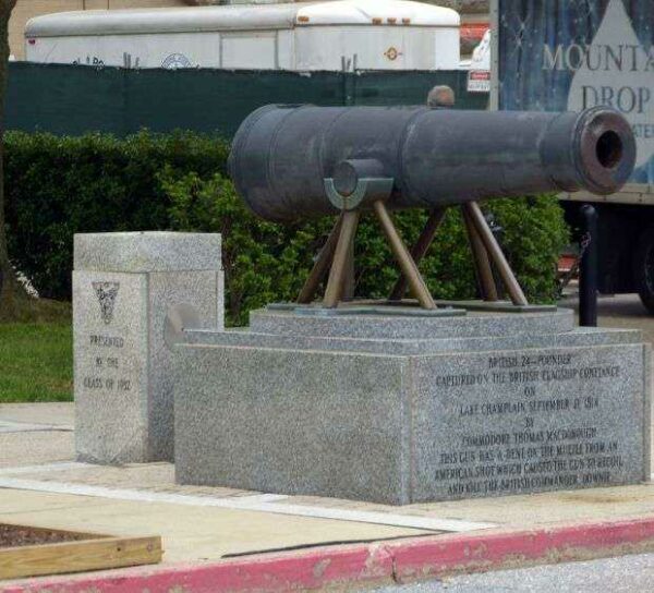 HMS CONFIANCE CANNON WAR OF 1812 MEMORIAL