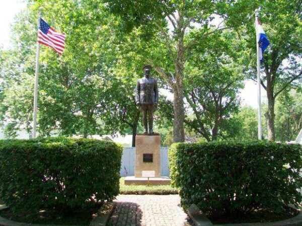 GENERAL JOHN JOSEPH PERSHING WAR MEMORIAL