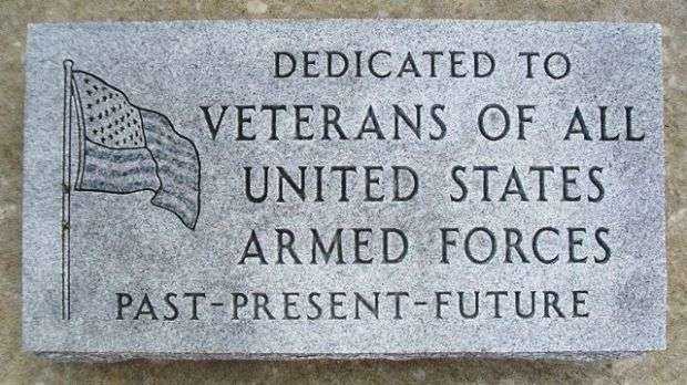 DAVIESS COUNTY VETERANS WALK OF HONOR AND CIVIL WAR CANNON MEMORIAL STONE