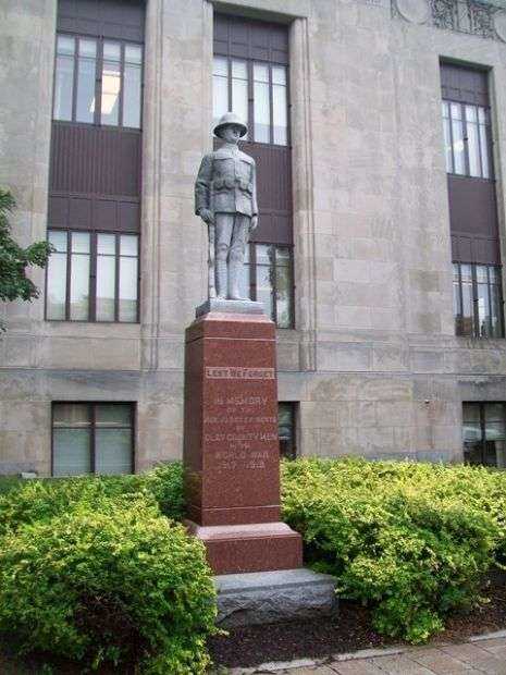 CLAY COUNTY WORLD WAR MEMORIAL