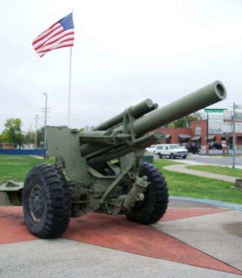 VFW POST 2657 WAR MEMORIAL CANNON