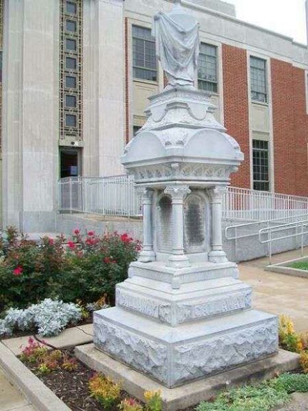 CAPTAIN JAMES CALLAWAY WAR MEMORIAL