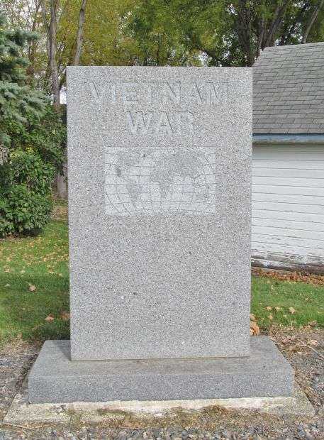 VETERANS PARK VIETNAM WAR MEMORIAL