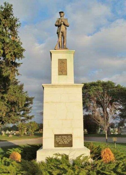 LITCHFIELD CIVIL WAR MEMORIAL