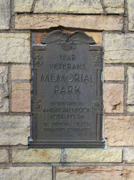 WAR VETERANS MEMORIAL PARK PLAQUE