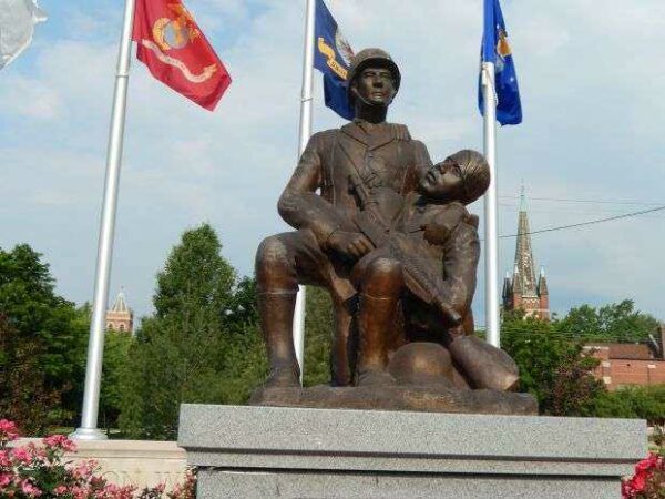 WYANDOTTE PURPLE HEART MEMORIAL STATUE