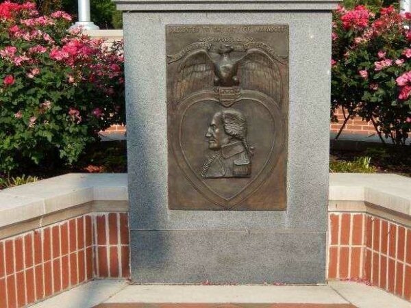 WYANDOTTE PURPLE HEART MEMORIAL PLAQUE
