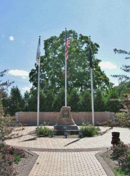 MOHICAN VETERANS MEMORIAL