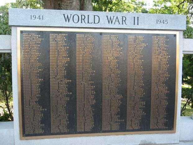 WESTERLY WORLD WAR II MEMORIAL PLAQUE I