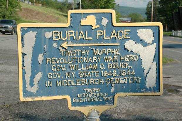 BURIAL PLACE REVOLUTIONARY WAR HERO MARKER